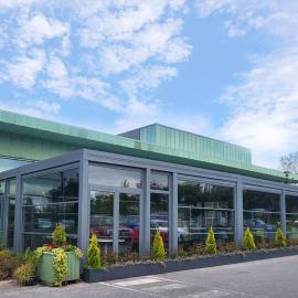 The Connacht Hotel，位于戈尔韦的酒店