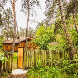 Nature Cottage Stove Garden by PolandBnB，位于Maciejowice的酒店