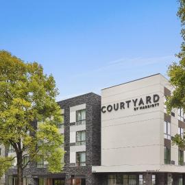 Courtyard by Marriott Seattle Northgate，位于西雅图的酒店