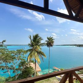 bacalar My Love Front Laguna，位于巴卡拉尔的酒店