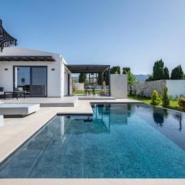 Campo Premium Stay Private Pool Villas，位于科斯镇的酒店