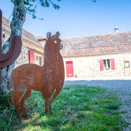 La Fermette du Pérougord à Rouffignac-St-Cernin Périgord Noir，位于胡菲涅克的酒店