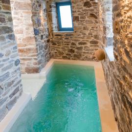 Private Pool Dame，位于Mési的酒店