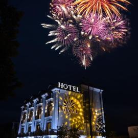 Hotel Royal，位于斯库台的酒店