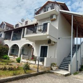 Antzela Apartments，位于斯达林的酒店