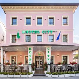 Hotel City Verona,位于圣焦万尼卢帕托托的酒店