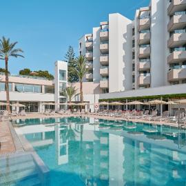 Hipotels Bahía Grande Aparthotel，位于卡拉米洛的酒店