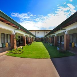 Hotel Wagelia Turrialba，位于图里亚尔瓦的酒店