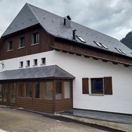 Aran Hostel，位于萨拉尔杜的酒店