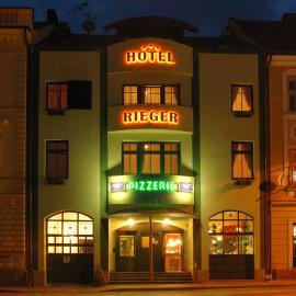 Hotel Rieger Garni，位于伊钦的酒店
