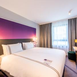 Premier Inn Heidelberg City Bahnstadt，位于海德堡的酒店