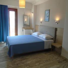 Polyxeni Hotel，位于毕达哥利翁的酒店