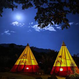 BIOSFERA LODGE GLAMPING tipi 2 personas，位于奥克萨潘帕的酒店