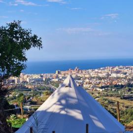 Glamping Finca el Olivo，位于米哈斯的酒店