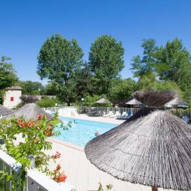 Camping Le Mas de Reilhe，位于Crespian的酒店