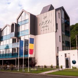 Hotel Arka，位于奥尔绍瓦的酒店