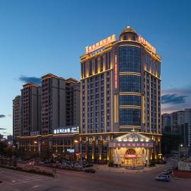 Vienna International Hotel ASEAN Avenue Dongxing，位于防城的酒店