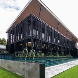 Blue Lagoon Hotel,位于清莱的酒店