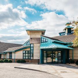 The Woodlands Event Centre,位于圣尼奥特的酒店
