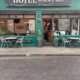 Hôtel des Beaux Arts，位于尚贝里的酒店