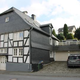 Ferienhaus Winterberg für 12 Personen Sauna Garten Garage Hund,位于温特贝格的酒店