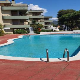 Apartamento Vacacional Platja D'Aro-S'Agaró，位于萨卡罗的酒店