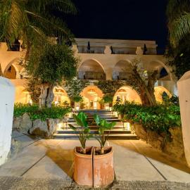 Hotel Terme Oriente - Beach & SPA，位于伊斯基亚波尔图的酒店