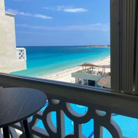 Cancun Plaza Condo Mexico，位于坎昆的酒店
