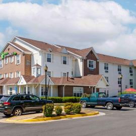 Extended Stay America Suites - Chantilly - Dulles，位于尚蒂伊的酒店