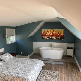 Relaxez, condo Zen, climatisé, campagne&lacs，位于Austin的酒店