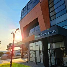 Hotel Emerald，位于莫斯塔尔的酒店
