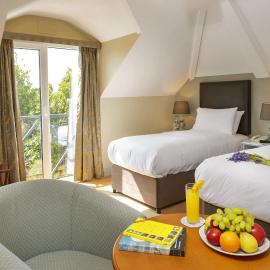 Hylands Burren Hotel，位于巴利瓦根的酒店