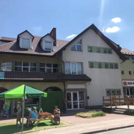 Noclegi Rynek 12，位于莱斯科的酒店