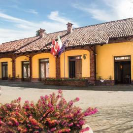 Casa Del Grande Vecchio，位于Airasca的酒店