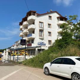 Lapina Suite & Restaurant，位于Cebeci的酒店