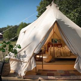 Idyllisk glamping rett ved elven，位于希恩的酒店