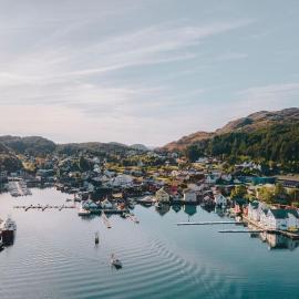 Knutholmen，位于Kalvåg的酒店