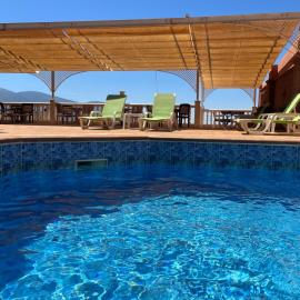 Hotel Nuevo Palas，位于兰哈龙的酒店