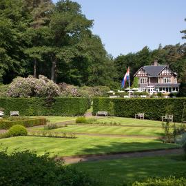 Relais & Chateaux Hotel Landgoed Het Roode Koper，位于埃尔默洛的酒店