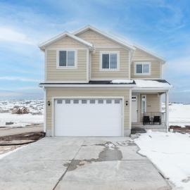 Bear Lake Escape - Full home all amenities included - Stay with us and make memories!，位于加登城的酒店