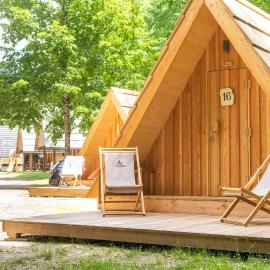 Camp Korita，位于索卡的酒店