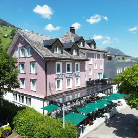 Hotel Restaurant Rössli，位于Alt Sankt Johann的酒店