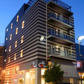 Castello City,位于帕特雷的酒店