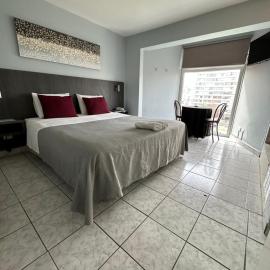 Red Hotel Centric Santiago，位于圣地亚哥的酒店