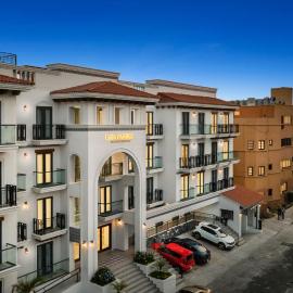 Casa Barros Vacation Condos，位于马萨特兰的酒店