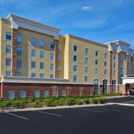 Hampton Inn & Suites Birmingham-Hoover-Galleria，位于胡佛的酒店