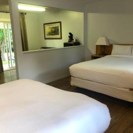 Bavarian Orchard Motel，位于克雷斯顿的酒店