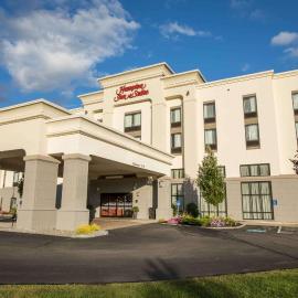 Hampton Inn & Suites Tilton，位于蒂尔顿的酒店