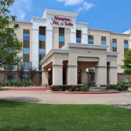 Hampton Inn & Suites Dallas-DeSoto，位于迪索托的酒店