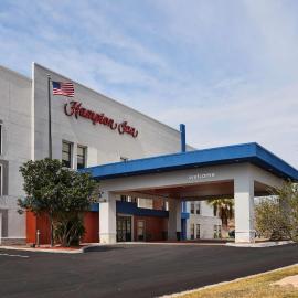 Hampton Inn Eagle Pass，位于伊格尔帕斯的酒店